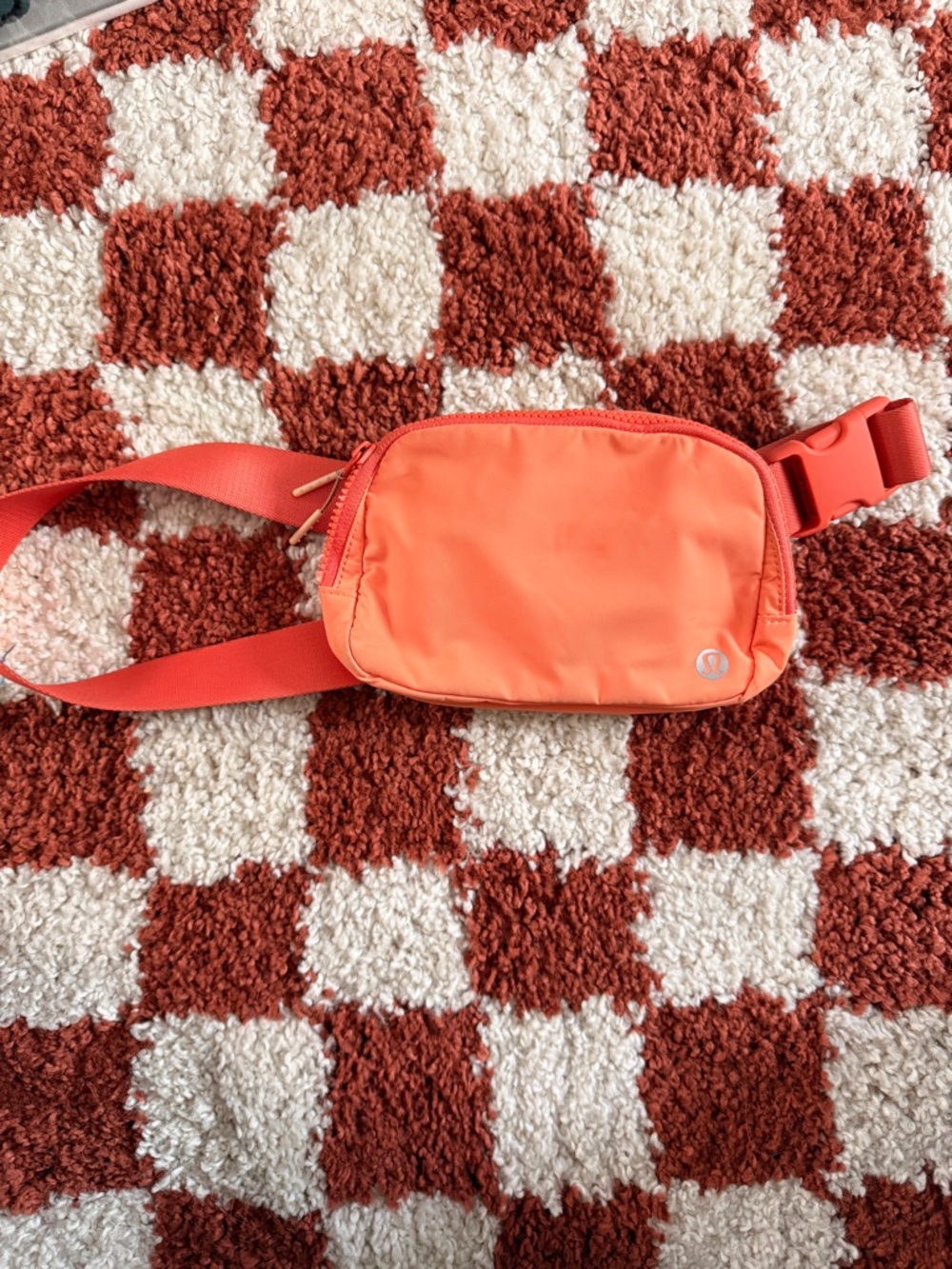 lululemon athletica coral Compact Belt Bag